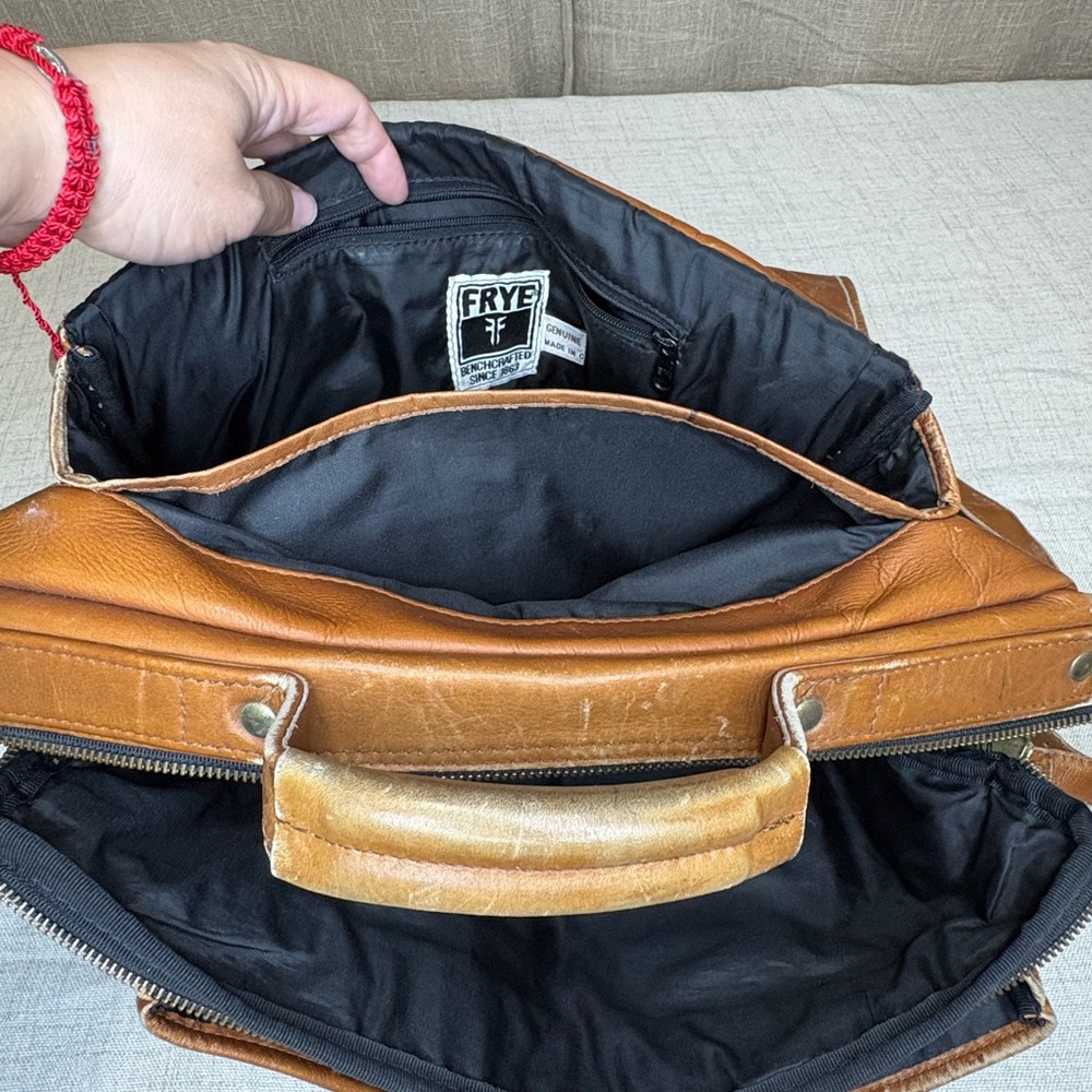 Frye Vintage Leather Flap Top Briefcase Messenger Bag - Picture 6 of 12